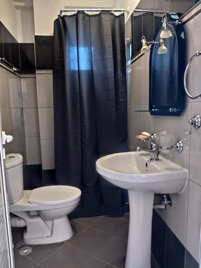 Let Rooms Lukova Εξωτερικό φωτογραφία