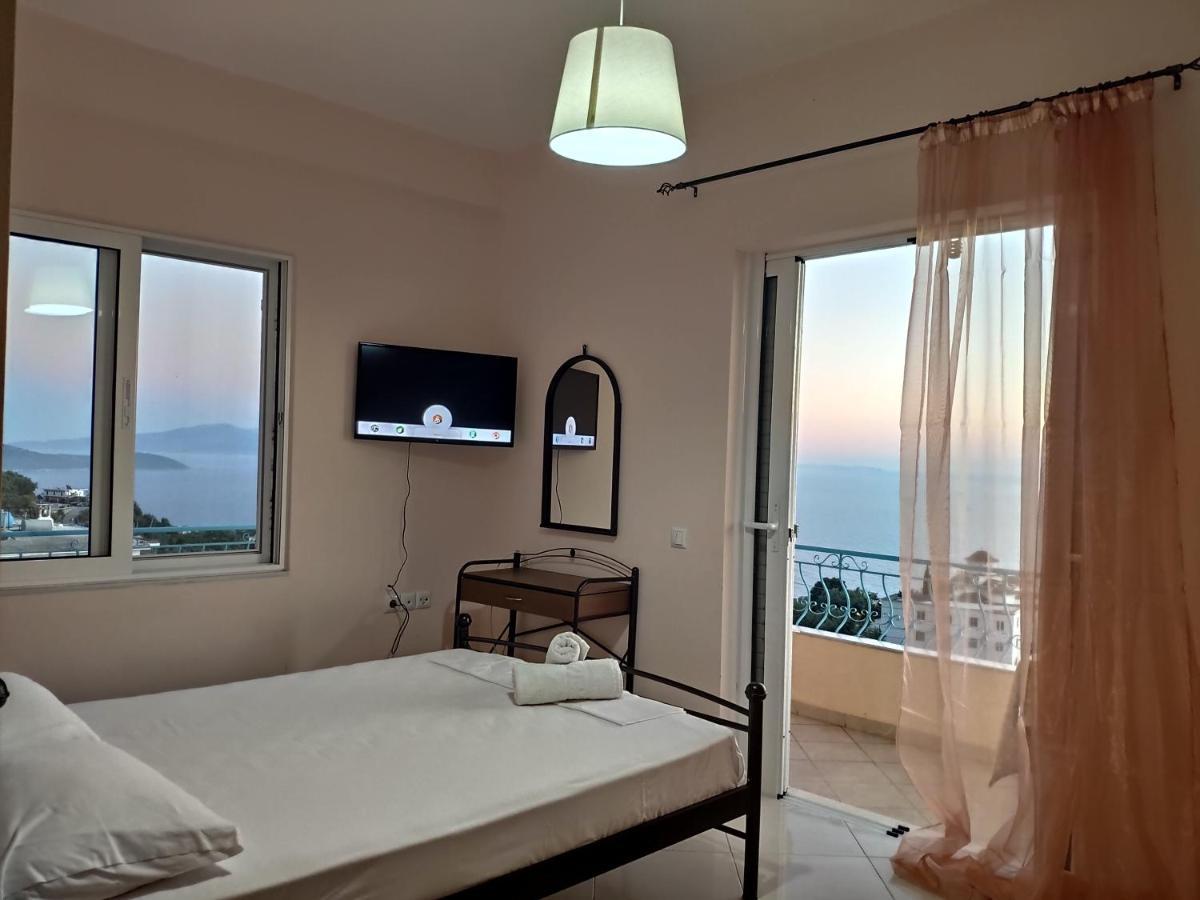Let Rooms Lukova Εξωτερικό φωτογραφία