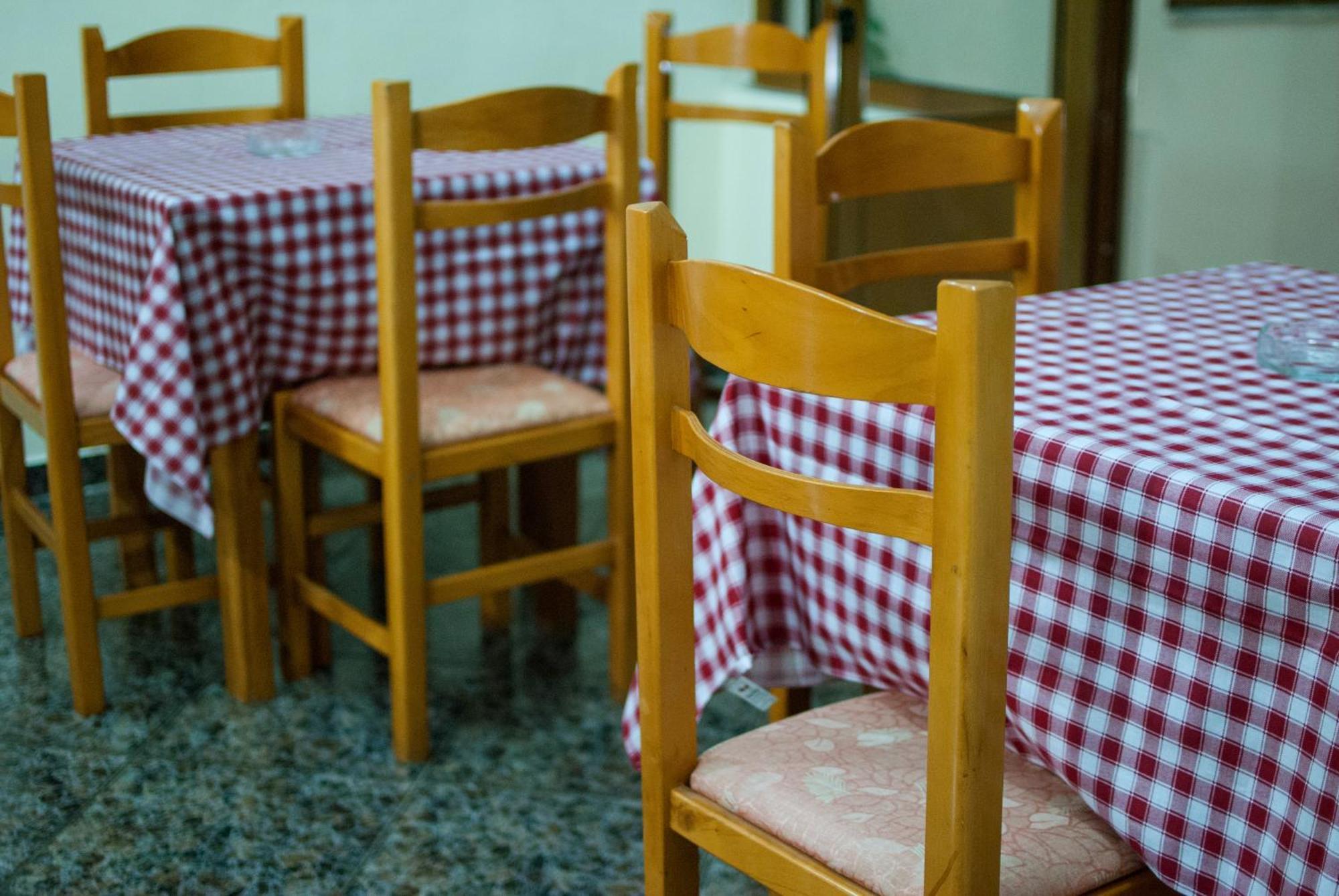 Let Rooms Lukova Εξωτερικό φωτογραφία