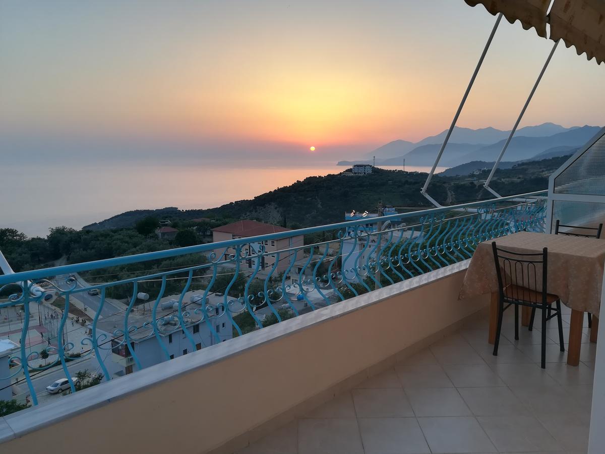 Let Rooms Lukova Εξωτερικό φωτογραφία