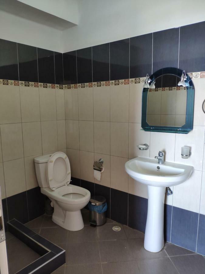Let Rooms Lukova Εξωτερικό φωτογραφία